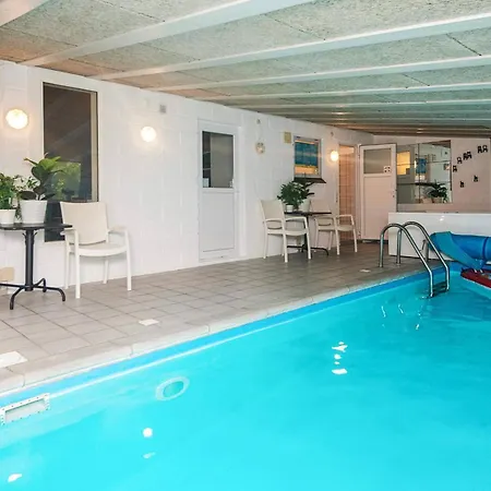 8 Person In Ebeltoft-by Traum بيت للعطل